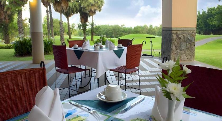 Lake View Hotel And Golf Club Hua Hin Exteriör bild